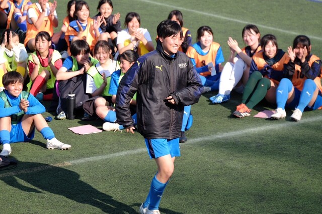 最優秀キャプテン賞の橋本さん